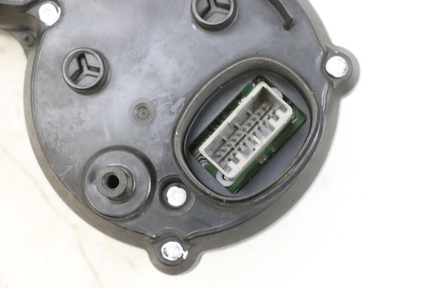 photo de TELLERSTAND YAMAHA FJR ABS 1300 (2006 - 2012) - Overzicht