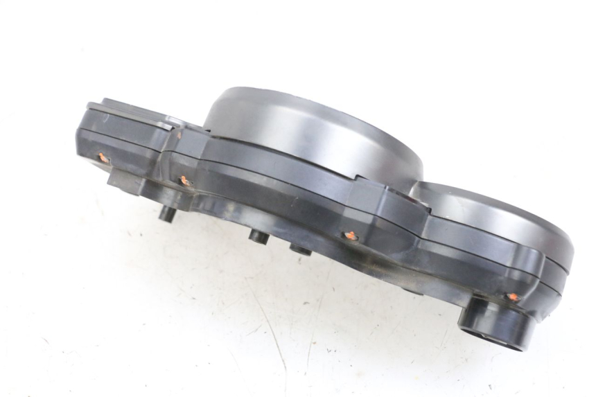 photo de TELLERSTAND YAMAHA FJR ABS 1300 (2006 - 2012) - Kenmerkende details