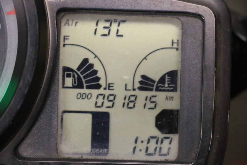 photo de TELLERSTAND YAMAHA FJR ABS 1300 (2006 - 2012) - Zoom op kwaliteit