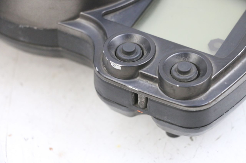 photo de TELLERSTAND YAMAHA FJR ABS 1300 (2006 - 2012) - Andere kijkhoek