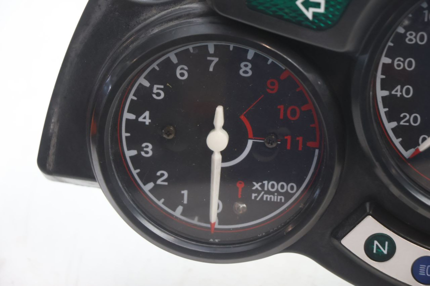 photo de TELLER YAMAHA FJR 1300 (2001 - 2005) - Detail van het onderdeel