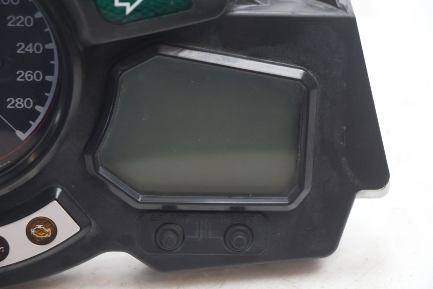 photo de TELLER YAMAHA FJR 1300 (2001 - 2005) - Technische close-up