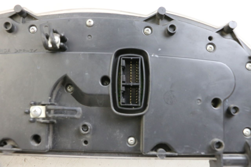 photo de TELLERSTANDMETER HONDA FJS SILVER WING SILVERWING 400 (2005 - 2008) - Bevestigingspunten