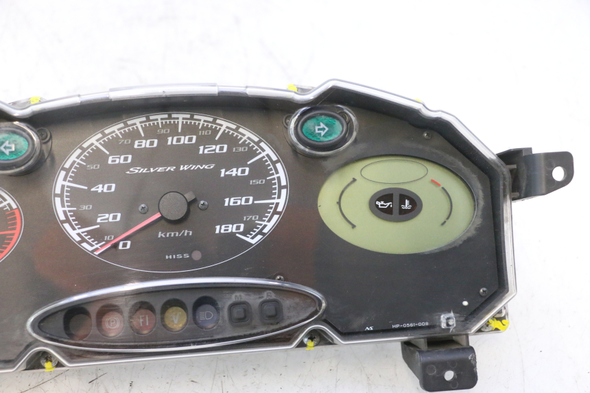 photo de TELLERSTANDMETER HONDA FJS SILVER WING SILVERWING 400 (2005 - 2008) - Alternatieve hoek
