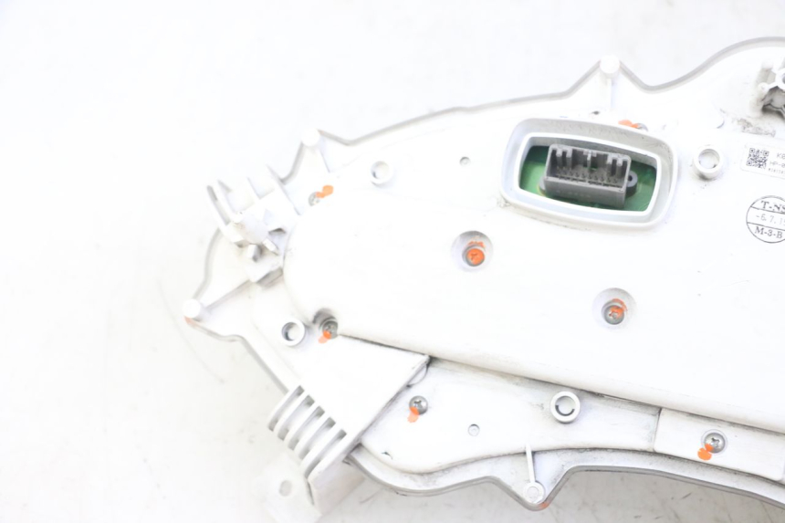 photo de TELLERSTAND HONDA FORZA ABS 300 (2013 - 2017) - Bevestigingspunten