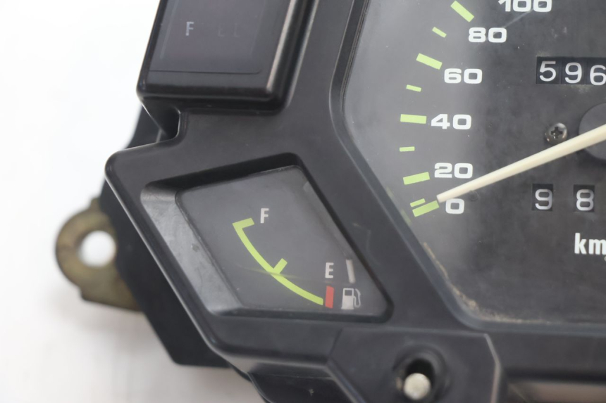 photo de TELER KAWASAKI GPX F ZX750F 750 (1986 - 1990) - Zoom op gebruiksstaat