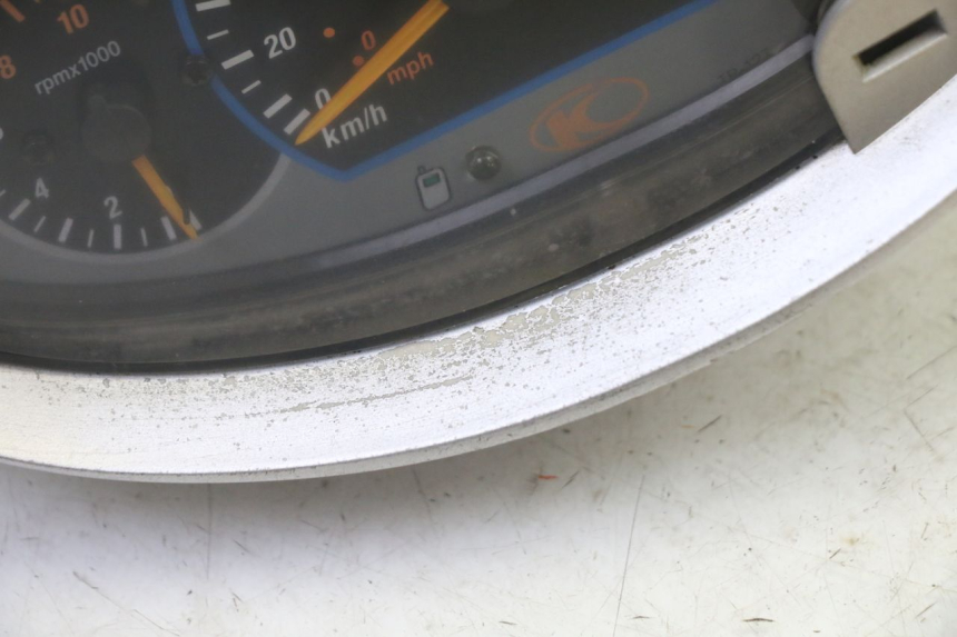 photo de TELLERSTAND KYMCO GRAND DINK 125 (2002 - 2007) - Technische close-up