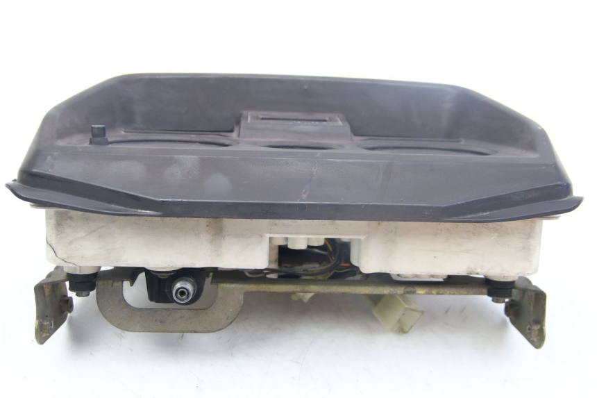 photo de TELLERSTAND SUZUKI GSX-F GSX  F 1100 (1988 - 1994) - Technische close-up