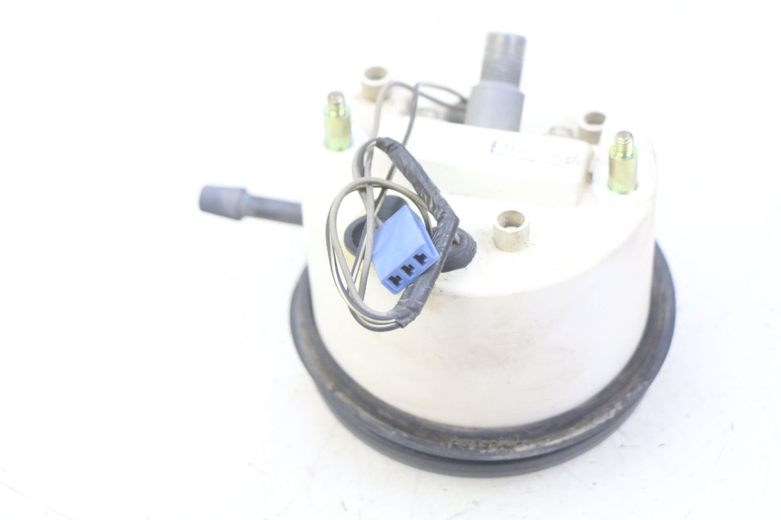 photo de TELLERSTAND SUZUKI GSX F GSXF 750 (1988 - 1998) - Zoom op gebruiksstaat