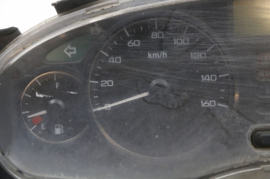 photo de TELLERSTANDMETER HONDA FES S-WING SWING 125 (2007 - 2015) - Detail van het onderdeel