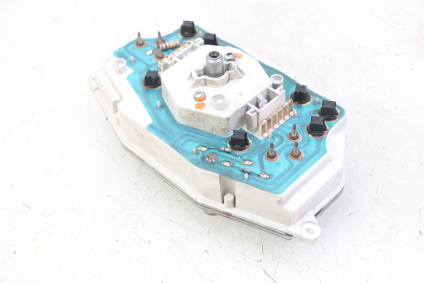 photo de TELLERSTAND PEUGEOT JET FORCE CARBU 50 (2003 - 2016) - Detail van het onderdeel