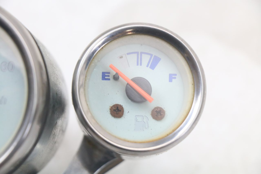 photo de TELLERSTAND JM MOTORS OLDIES 4T 50 (2010 - 2020) - Technische close-up