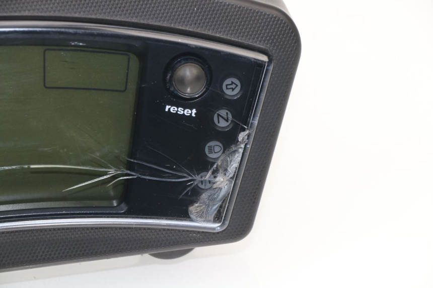 photo de TELLERSTAND KAWASAKI ER-6 ER6 F 650 (2009 - 2011) - Bevestigingspunten