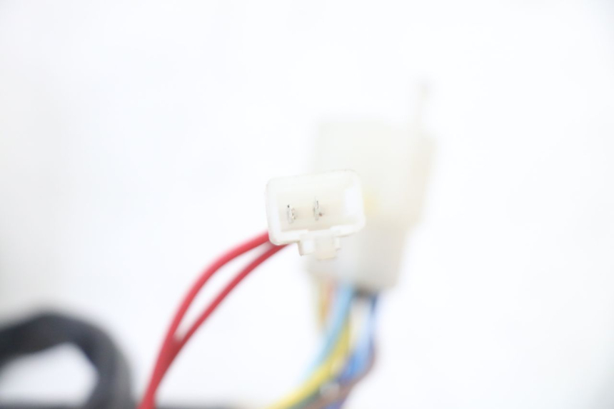 photo de TELLERSTAND KIDEN KD125-G 125 (2018 - 2022) - Kenmerkende details