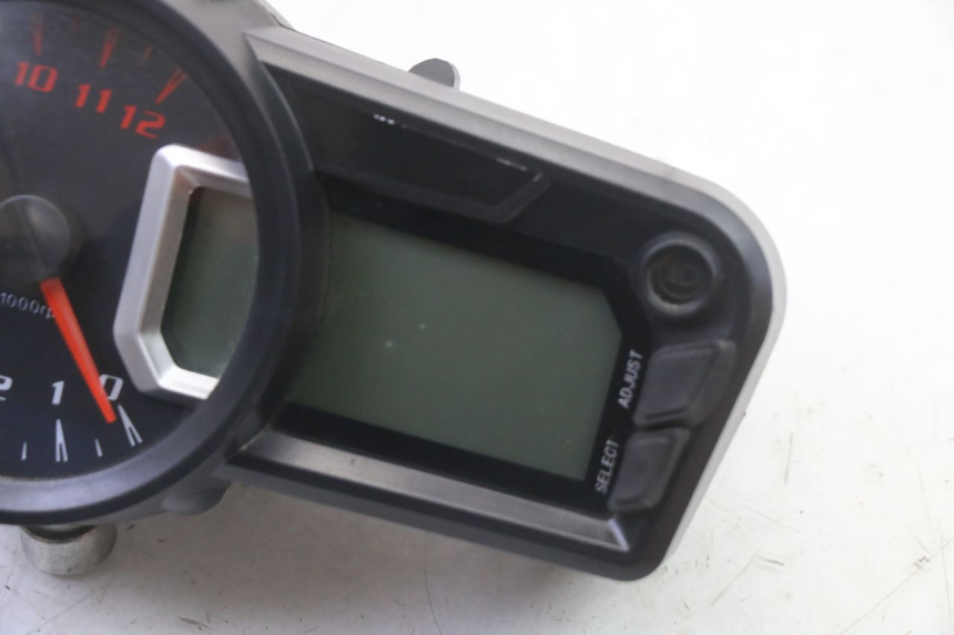 photo de TELLERSTAND KIDEN KD125-G 125 (2018 - 2022) - Technische close-up