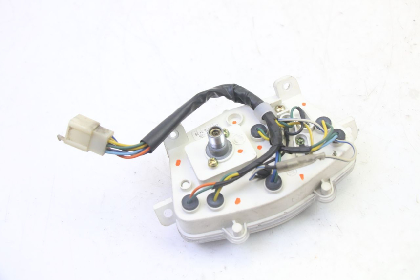 photo de TELLERSTAND PEUGEOT KISBEE 2T 50 (2010 - 2017) - Staat van het oppervlak