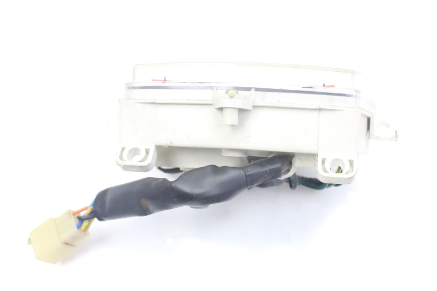 photo de TELLERSTANDMETER PEUGEOT KISBEE 4T 50 (2010 - 2017) - Zoom op gebruiksstaat