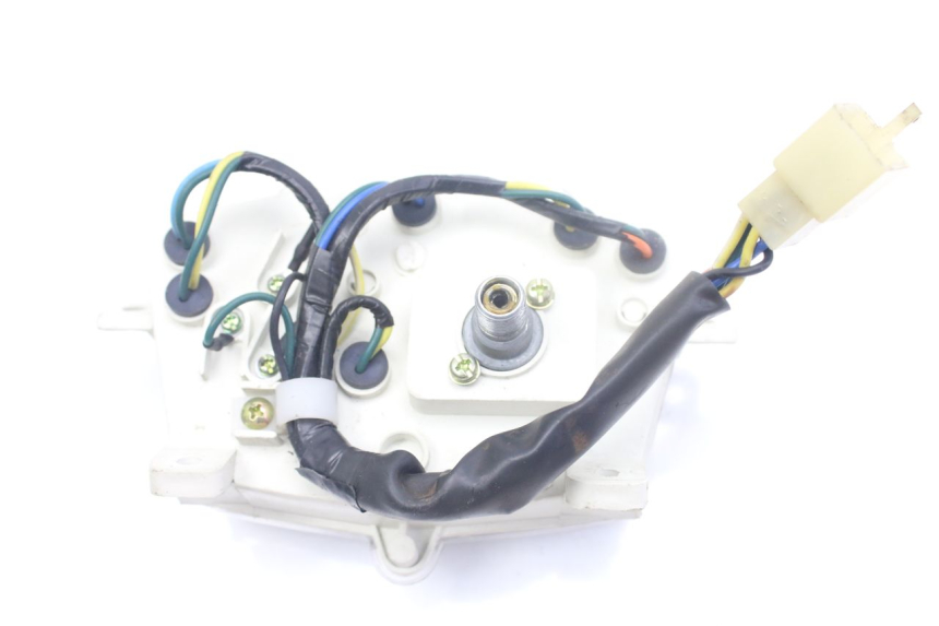 photo de TELLERSTANDMETER PEUGEOT KISBEE 4T 50 (2010 - 2017) - Technische close-up