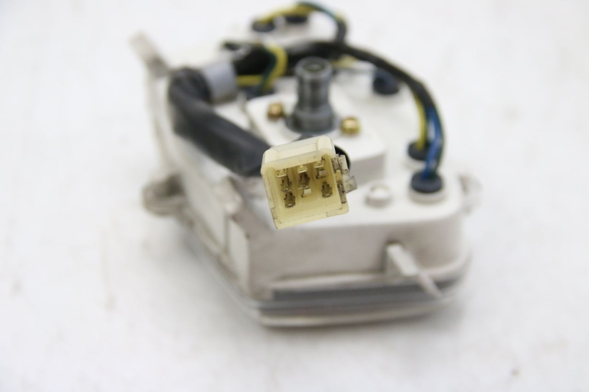 photo de TELLERSTAND PEUGEOT KISBEE 4T 50 (2018 - 2022) - Zoom op gebruiksstaat