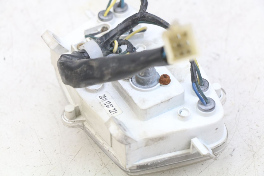 photo de TELLERSTAND PEUGEOT KISBEE 4T 50 (2018 - 2022) - Zoom op gebruiksstaat