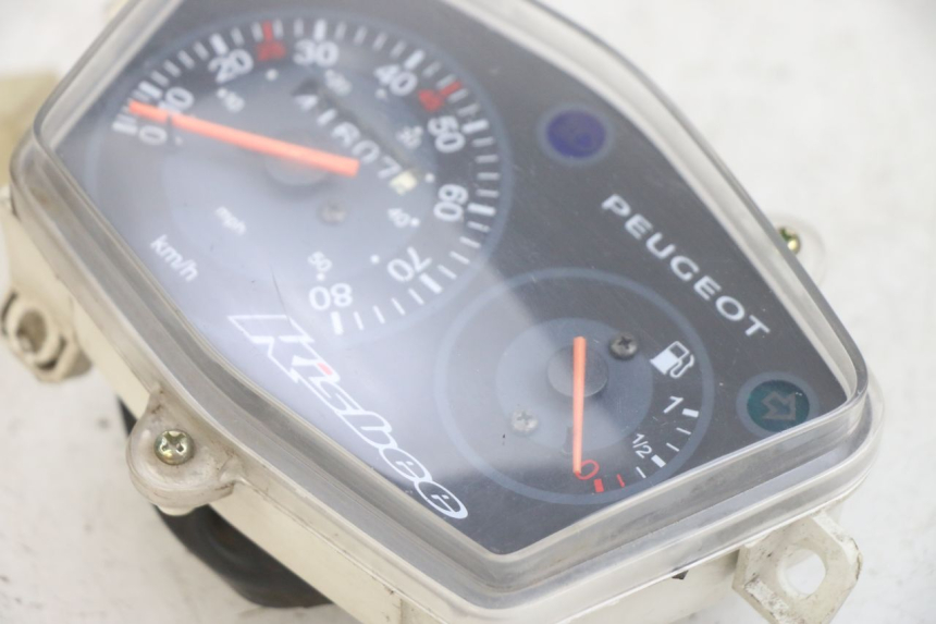 photo de TELLERSTANDMETER PEUGEOT KISBEE 4T 50 (2010 - 2017) - Detail van het onderdeel