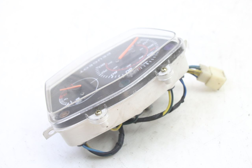 photo de TELLERSTAND PEUGEOT KISBEE 4T 50 (2018 - 2022) - Overzicht