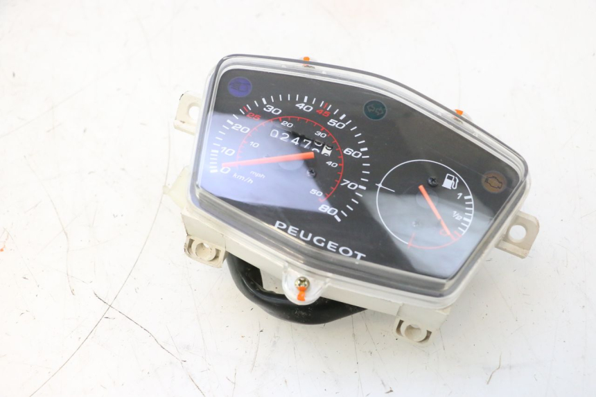 photo de TELLERSTAND PEUGEOT KISBEE 4T 50 (2018 - 2022) - Zoom op gebruiksstaat