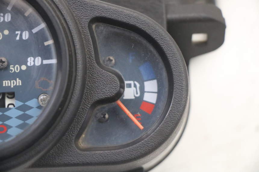 photo de TELLERSTAND KYMCO AGILITY 4T 50 (2018 - 2022) - Technische close-up