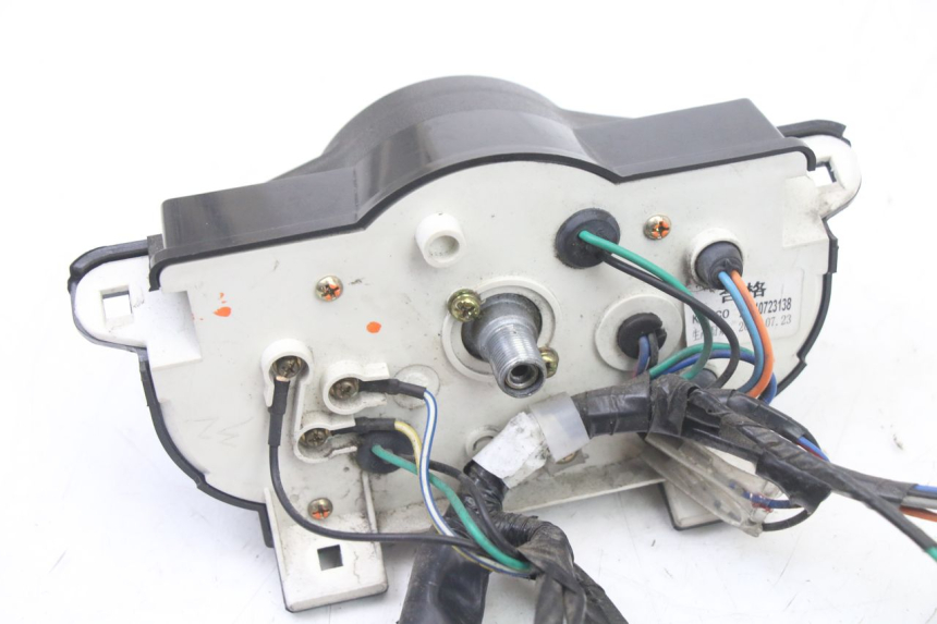 photo de TELLERSTAND KYMCO AGILITY 4T 50 (2018 - 2022) - Bevestigingspunten