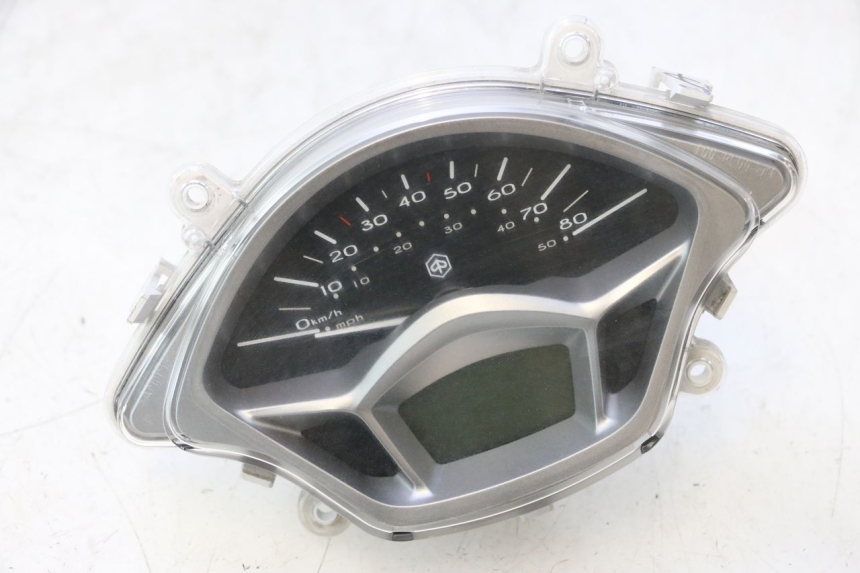 photo de TELLERSTAND PIAGGIO LIBERTY IGET 4T 50 (2015 - 2020) - Profielaanzicht