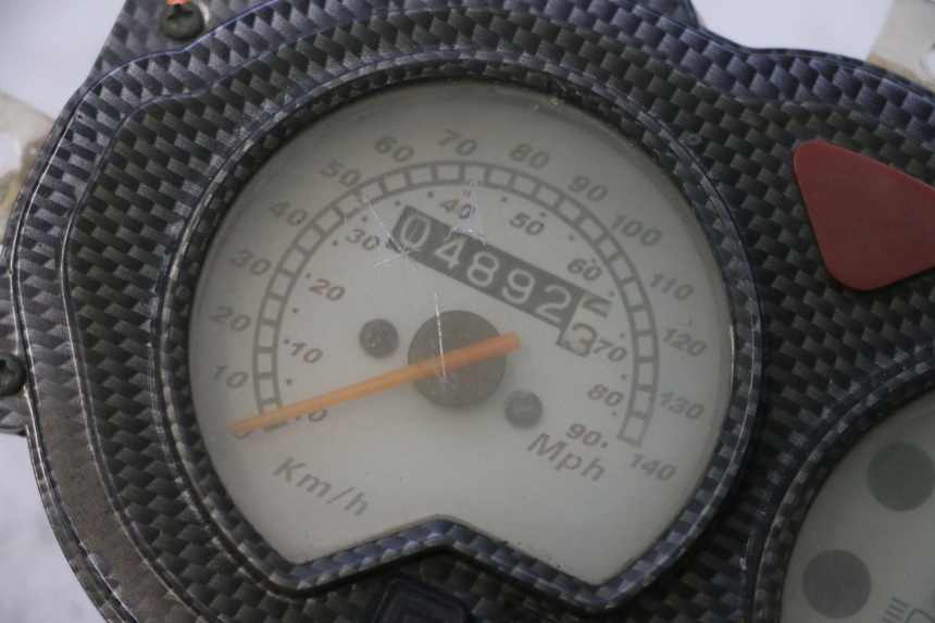photo de TELLER KEEWAY MATRIX RX9 125 (2006 - 2007) - Kenmerkende details