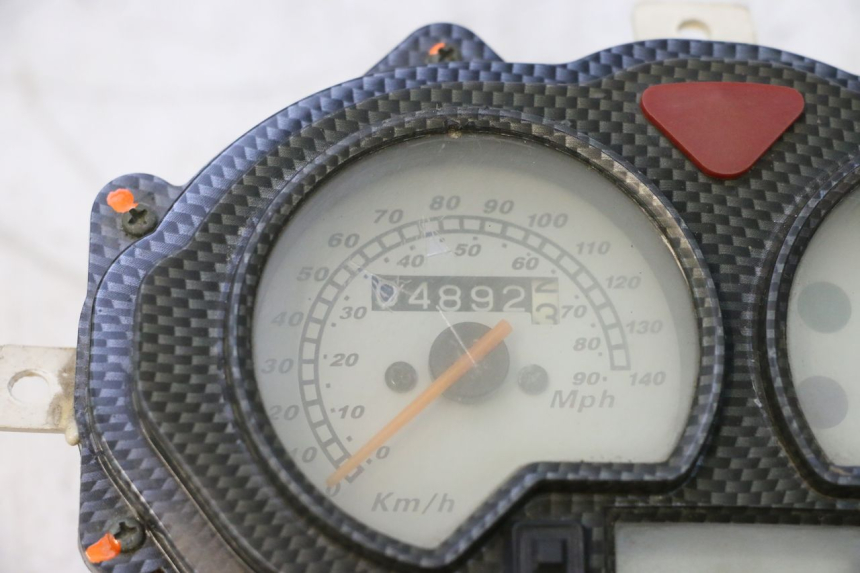 photo de TELLER KEEWAY MATRIX RX9 125 (2006 - 2007) - Zoom op gebruiksstaat