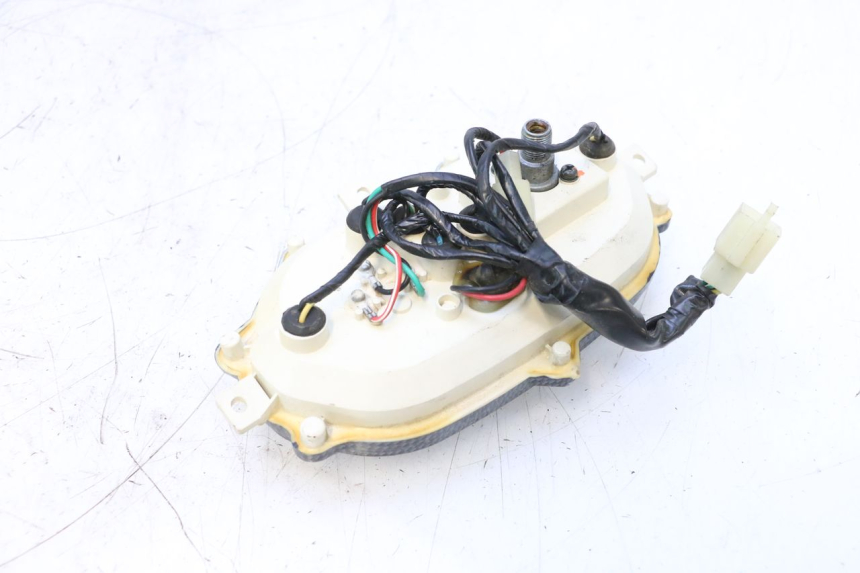 photo de TELLER KEEWAY MATRIX RX9 125 (2006 - 2007) - Andere kijkhoek