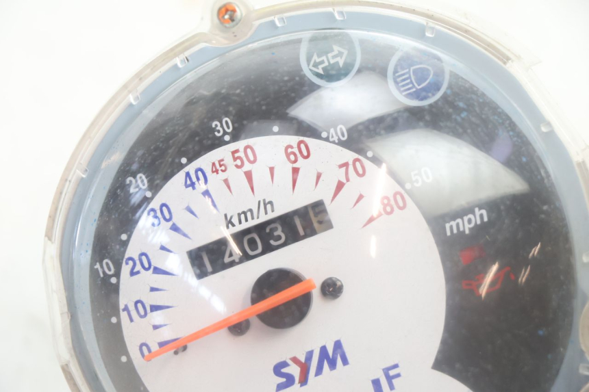 photo de TELLERSTANDMETER SYM MIO 50 (2005 - 2010) - Zoom op gebruiksstaat