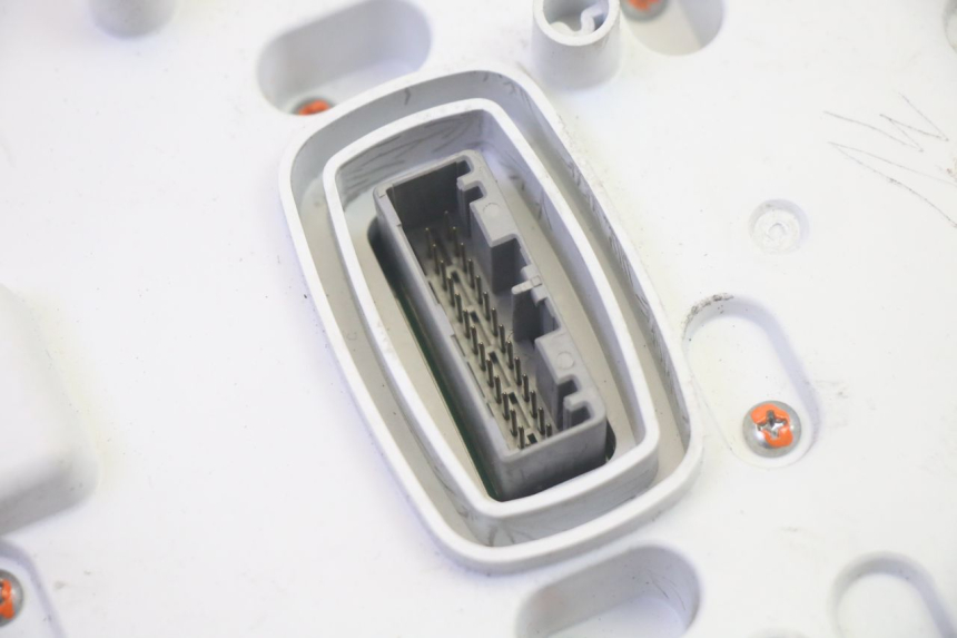 photo de TELLERSTAND PIAGGIO MP3 HPE 350 (2018 - 2020) - Productaanzicht