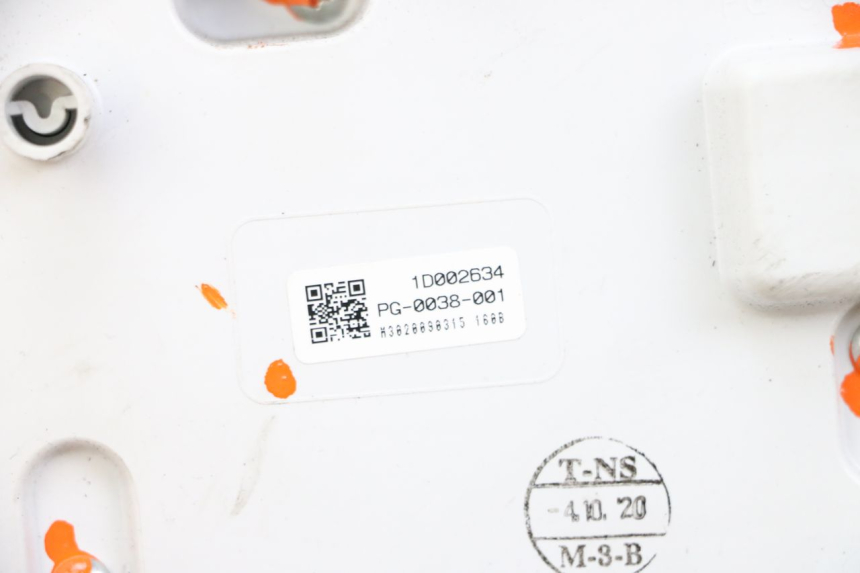 photo de TELLERSTAND PIAGGIO MP3 HPE 300 (2019 - 2026) - Markeringen en referenties