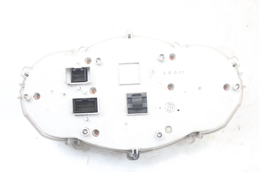 photo de TELLERSTAND PIAGGIO MP3 LT 400 (2007 - 2012) - Markeringen en referenties