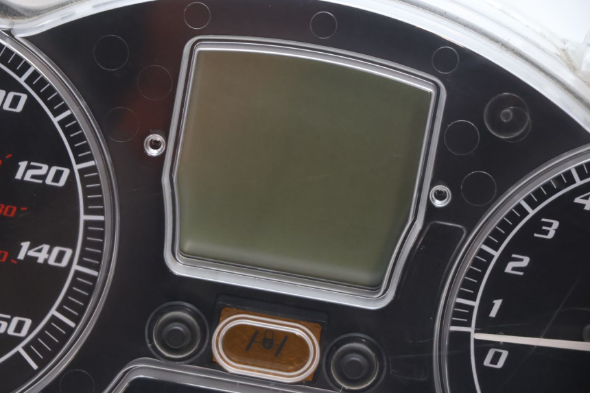 photo de TELLERSTAND PIAGGIO MP3 LT 300 (2010 - 2016) - Zoom op gebruiksstaat