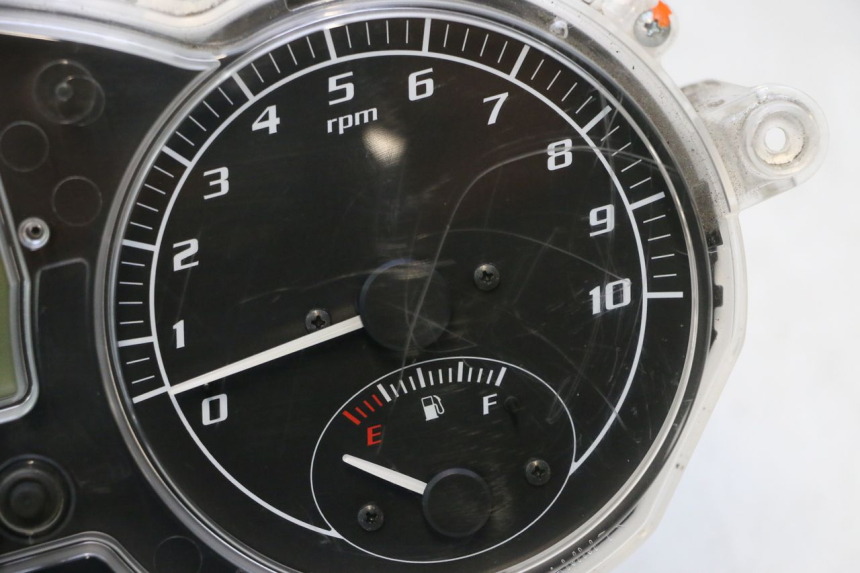 photo de TELLERSTAND PIAGGIO MP3 LT 400 (2007 - 2012) - Kenmerkende details