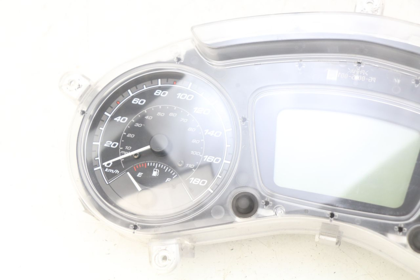 photo de TELLERSTAND PIAGGIO MP3 500 (2014 - 2017) - Aanvullende foto