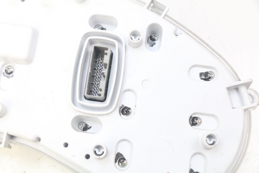 photo de TELLERSTAND PIAGGIO MP3 500 (2014 - 2017) - Bevestigingspunten