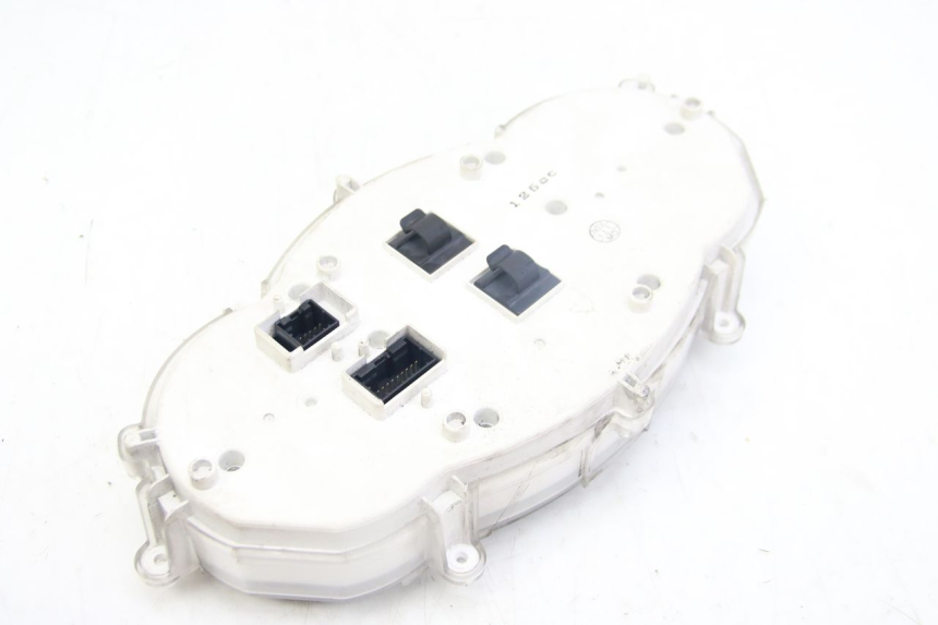 photo de TELLERSTANDMETER PIAGGIO MP3 125 (2006 - 2014) - Bevestigingspunten