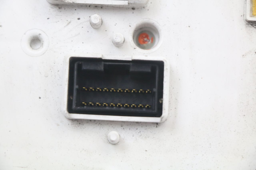 photo de TELLERSTANDMETER PIAGGIO MP3 125 (2006 - 2014) - Productaanzicht