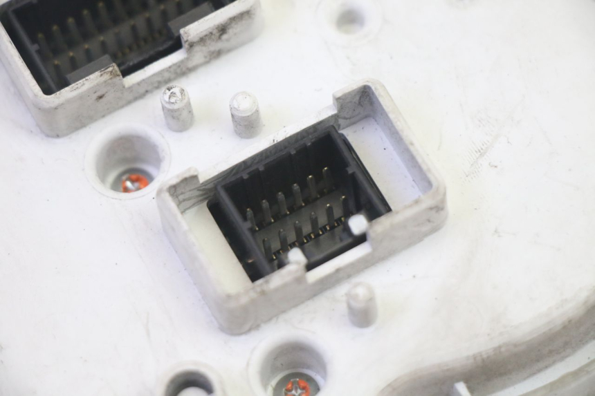 photo de TELLERSTAND PIAGGIO MP3 RL 250 (2006 - 2010) - Productaanzicht