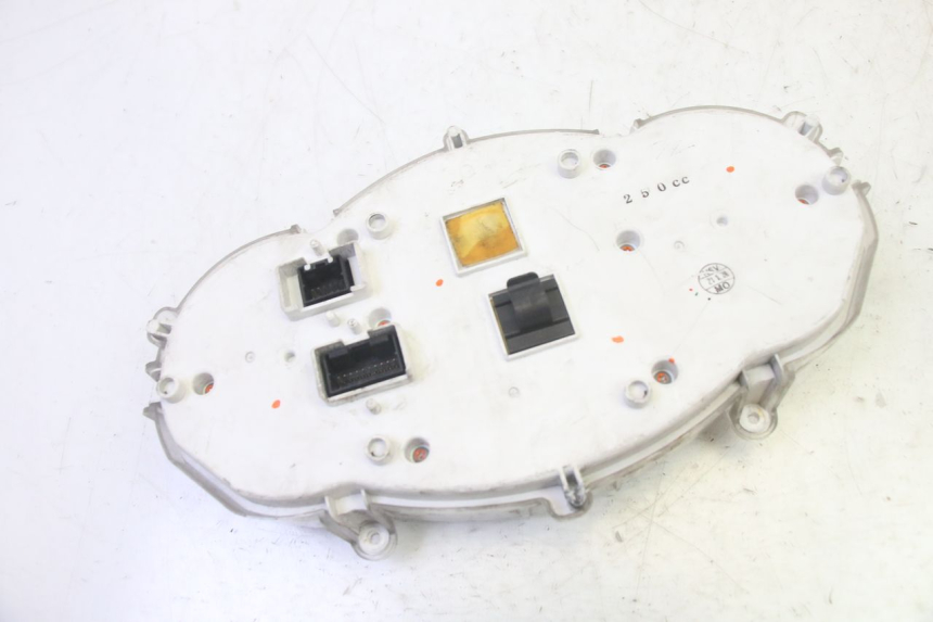 photo de TELLERSTAND PIAGGIO MP3 RL 250 (2006 - 2010) - Gecontroleerd onderdeel