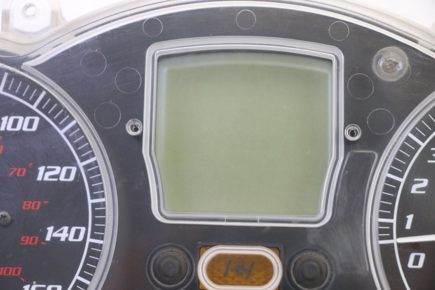 photo de TELLERSTANDMETER PIAGGIO MP3 125 (2006 - 2014) - Zoom op gebruiksstaat