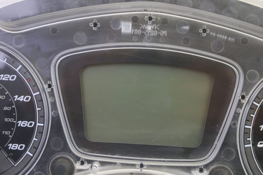 photo de TELLERSTAND PIAGGIO MP3 500 (2016 - 2018) - Zoom op gebruiksstaat