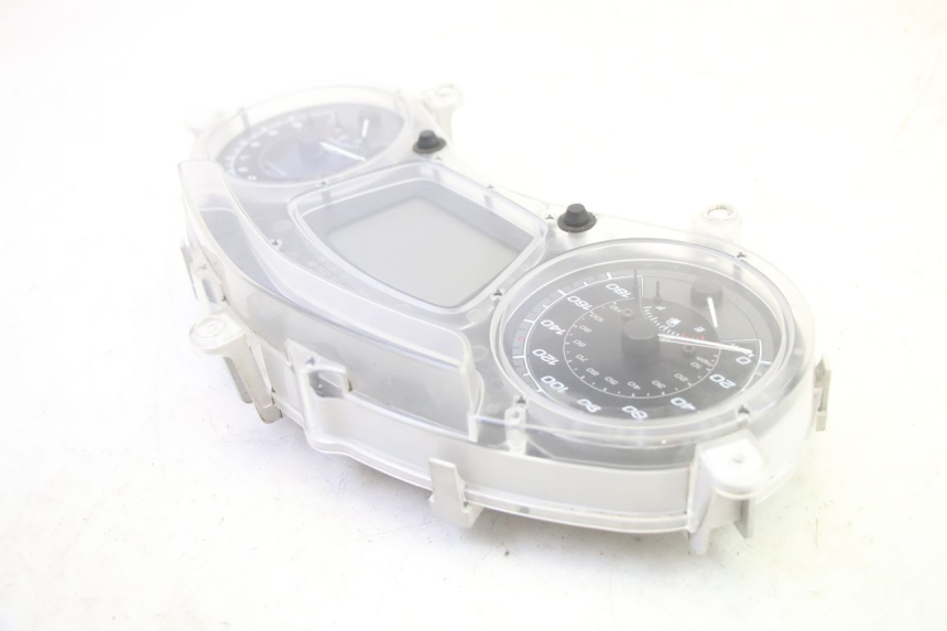 photo de TELLERSTAND PIAGGIO MP3 500 (2016 - 2018) - Bevestigingspunten