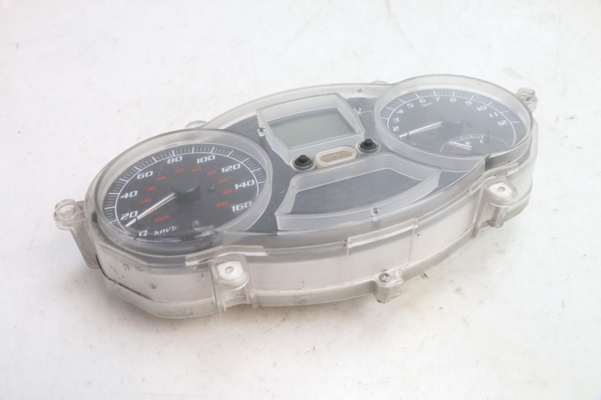 photo de TELLERSTANDMETER PIAGGIO MP3 125 (2006 - 2014) - Bevestigingspunten