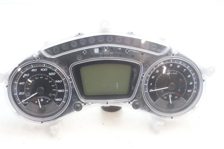 photo de TELLERSTAND PIAGGIO MP3 500 (2016 - 2018) - Hoofdaanzicht